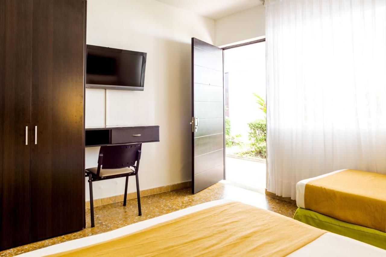 Hotel Manantial Melgar Torre 2 Екстериор снимка